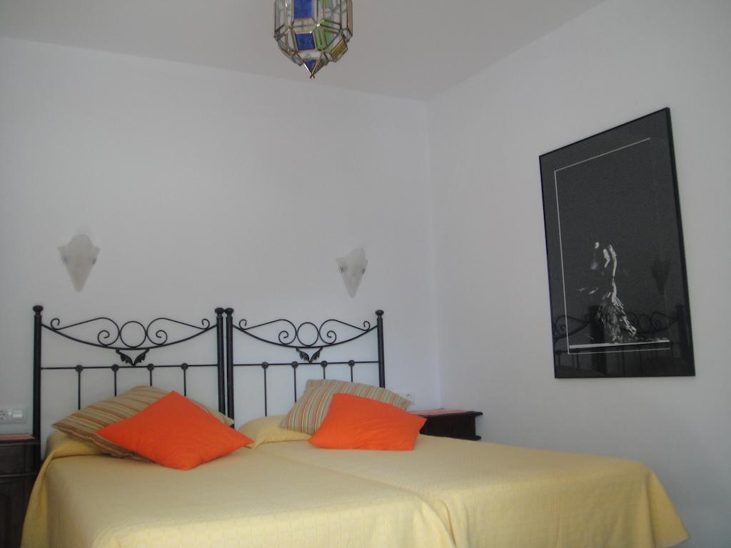 Casa La Felicidad Otel Chiclana de la Frontera Oda fotoğraf