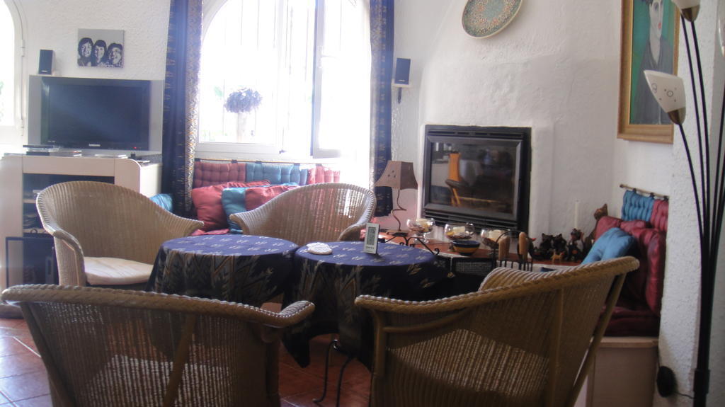 Casa La Felicidad Otel Chiclana de la Frontera Dış mekan fotoğraf